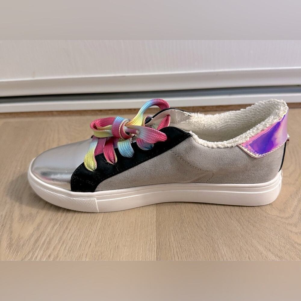 Kids SZ 3 Jrezume Steve Madden Colorful Star Sneakers - Picture 6 of 8